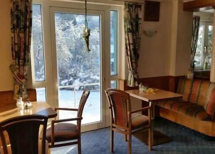 Groepshuis Winterberg 호텔 엘케린하우젠